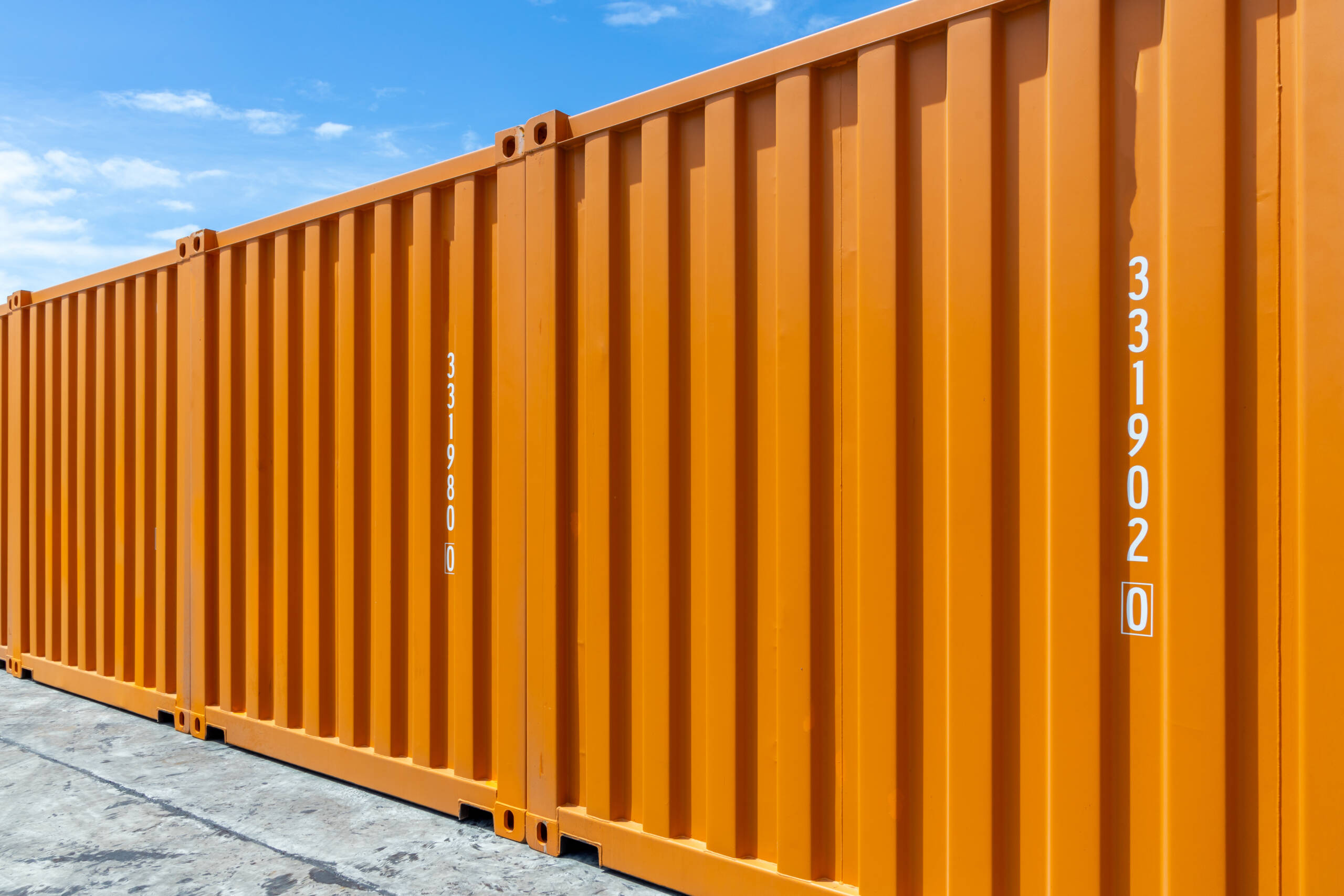 Produkcja kontenerów do systemów hakowych